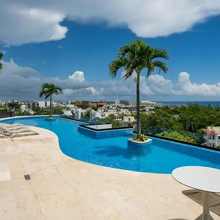 Menesse Liltowm Rooftop Con Vista Al Mar